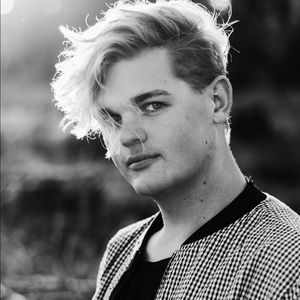 Meet your Posher, Parker